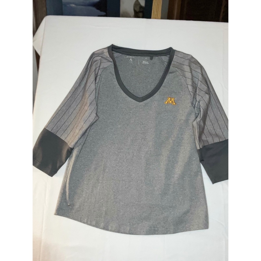 Antigua Minnesota Golden Gophers Womens Gray V-Neck 3/4 Sleeve Top Size Medium